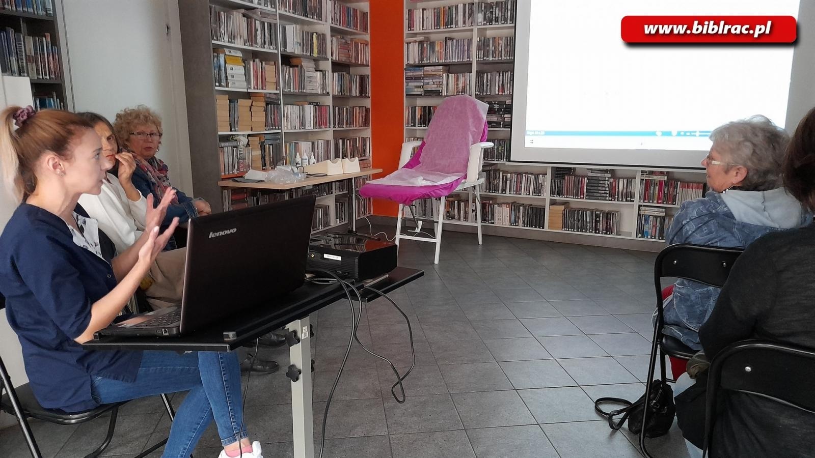 Zdjęcie w galerii na portalu naszraciborz.pl: Zadbaj o siebie: spotkanie w bibliotece na Ostrogu wiadomości z regionu