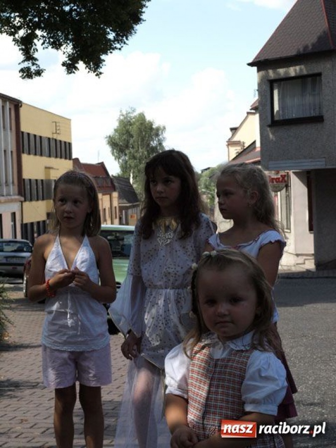 Zdjęcie w galerii na portalu naszraciborz.pl: Krzanowice się bawią wiadomości z regionu