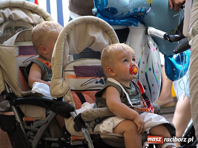 Zdjęcie w galerii na portalu naszraciborz.pl: Krzanowice się bawią wiadomości z regionu