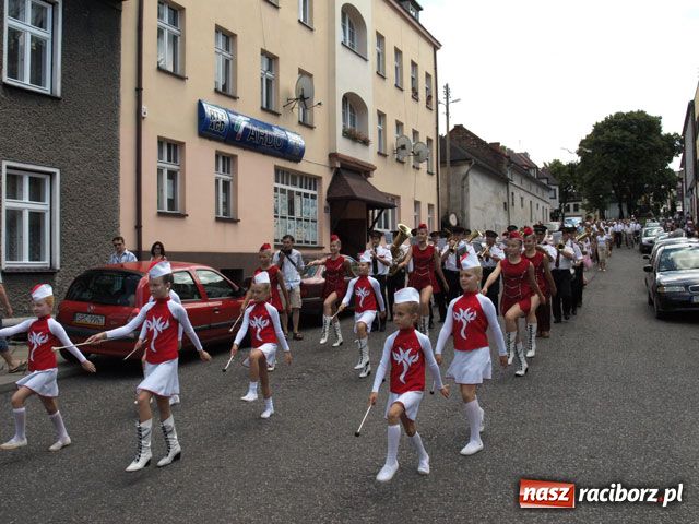 Zdjęcie w galerii na portalu naszraciborz.pl: Krzanowice się bawią wiadomości z regionu