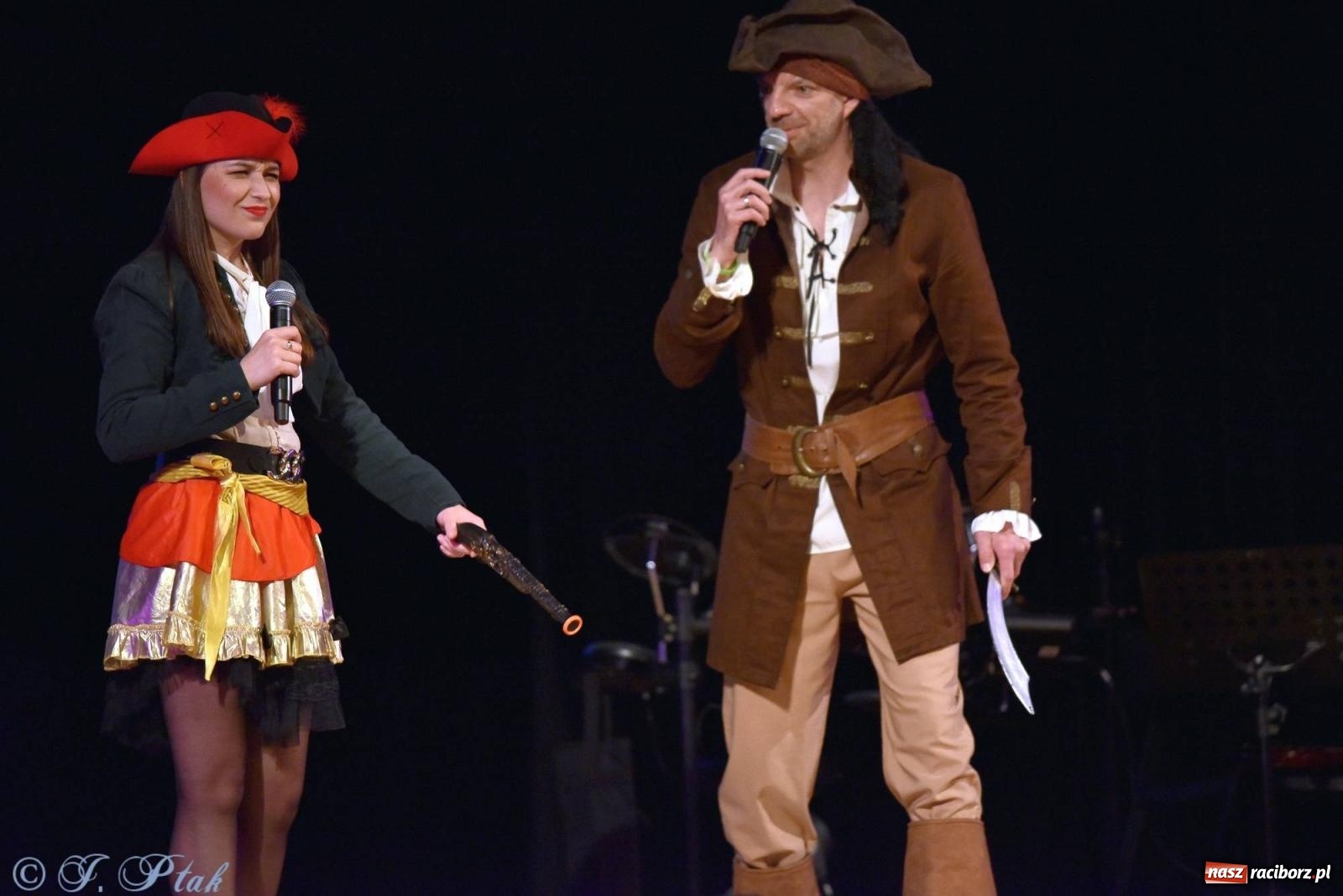 Zdjęcie w galerii na portalu naszraciborz.pl: PERSPEKTYWA - koncert na 100 lecie Disneya wiadomości z regionu