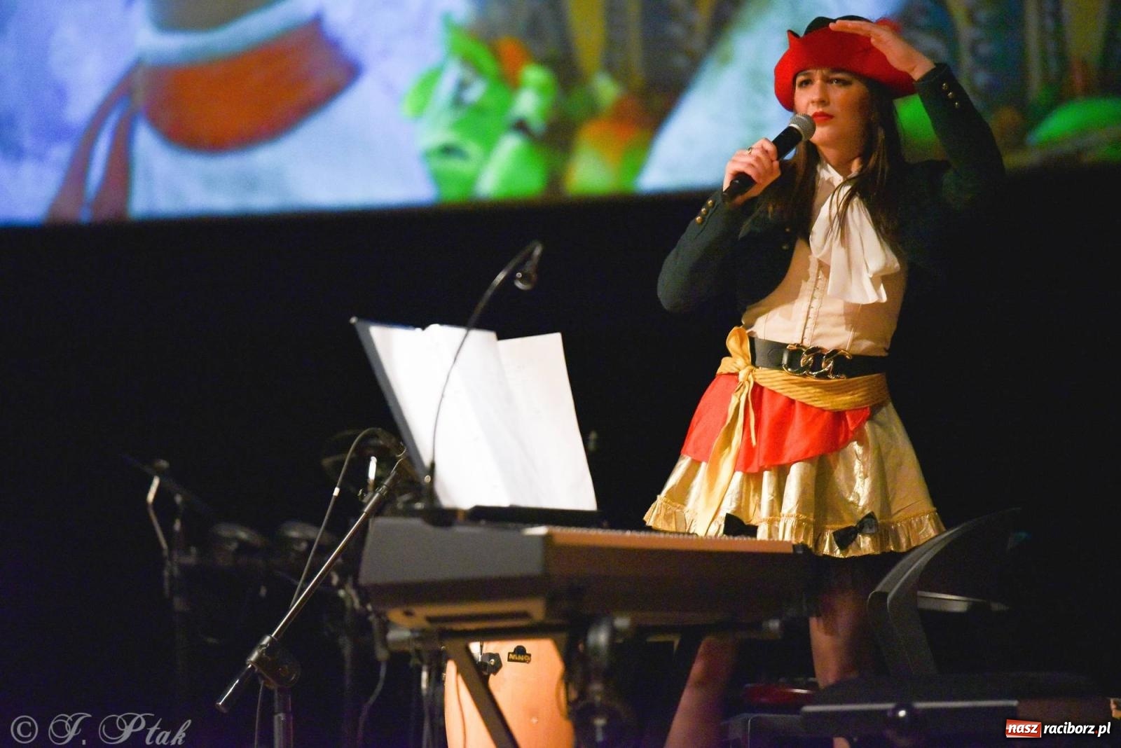 Zdjęcie w galerii na portalu naszraciborz.pl: PERSPEKTYWA - koncert na 100 lecie Disneya wiadomości z regionu