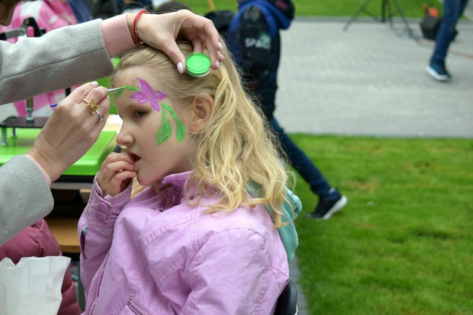 Zdjęcie w galerii na portalu naszraciborz.pl: MDK i Przyjaciele - spontaniczna impreza na Dzień Dziecka [FOTO] wiadomości z regionu