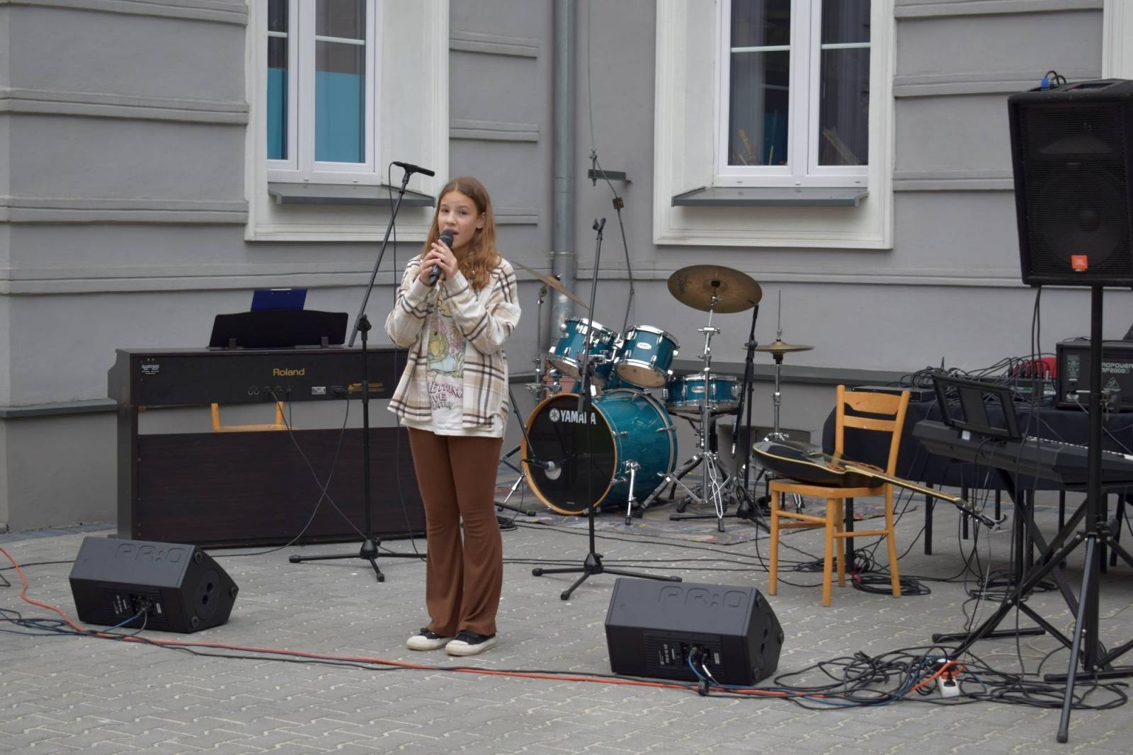 Zdjęcie w galerii na portalu naszraciborz.pl: MDK i Przyjaciele - spontaniczna impreza na Dzień Dziecka [FOTO] wiadomości z regionu