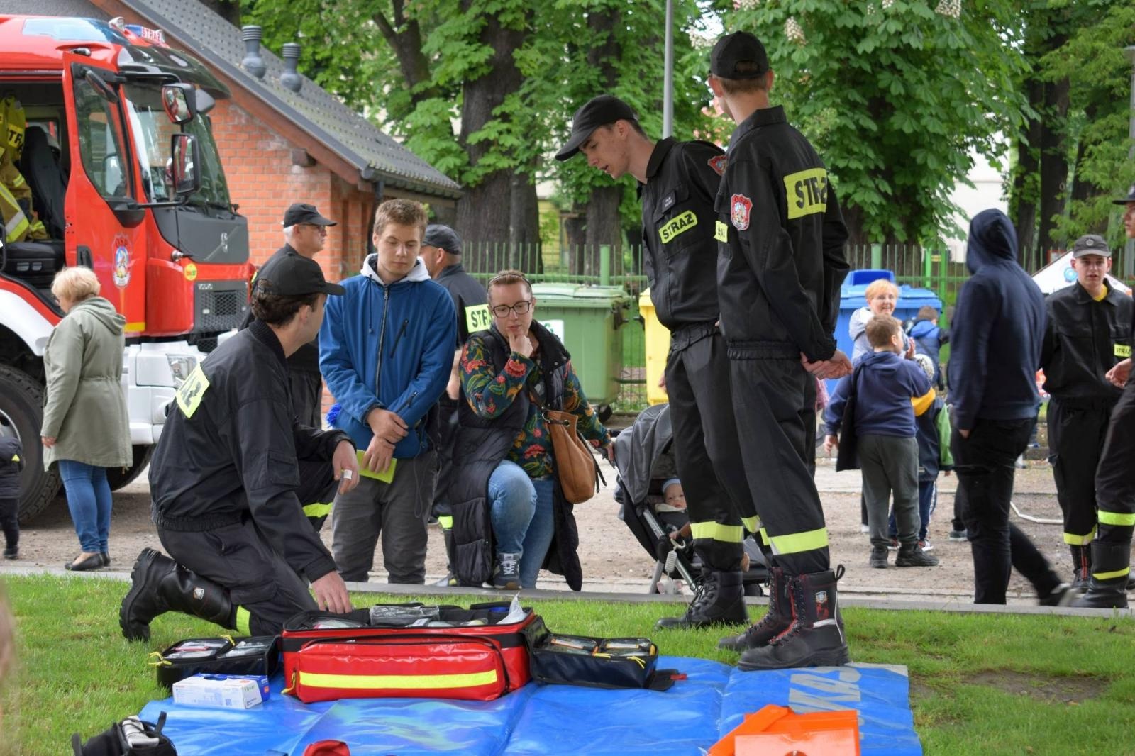 Zdjęcie w galerii na portalu naszraciborz.pl: MDK i Przyjaciele - spontaniczna impreza na Dzień Dziecka [FOTO] wiadomości z regionu