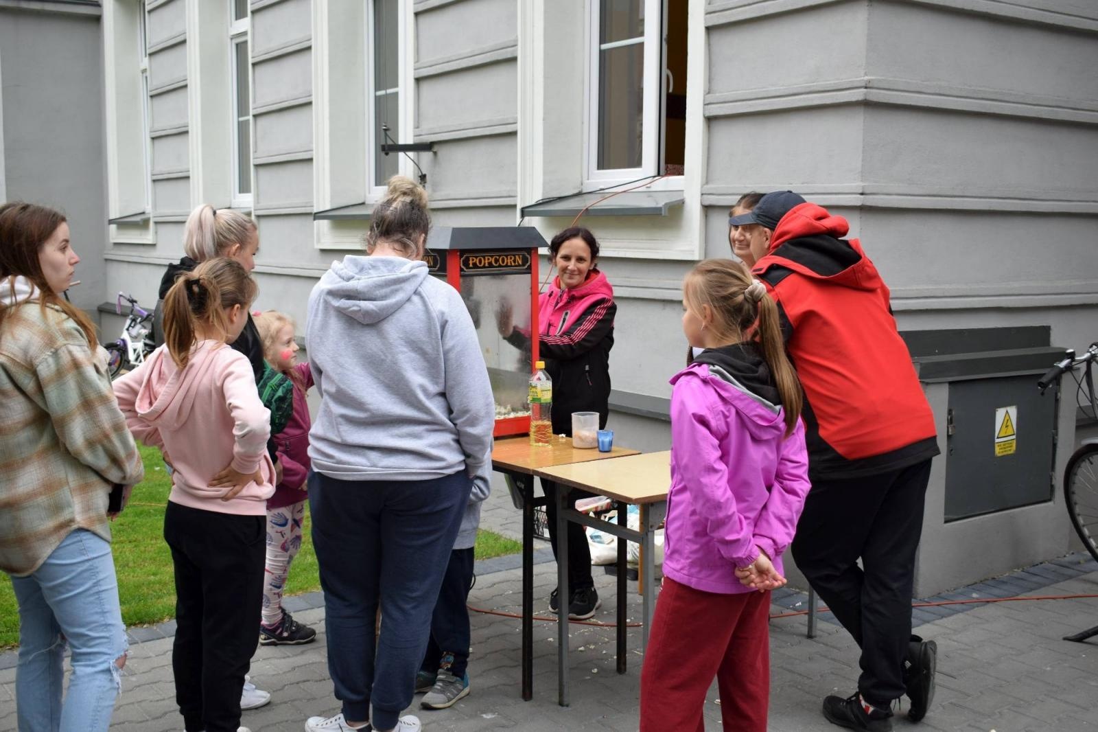 Zdjęcie w galerii na portalu naszraciborz.pl: MDK i Przyjaciele - spontaniczna impreza na Dzień Dziecka [FOTO] wiadomości z regionu