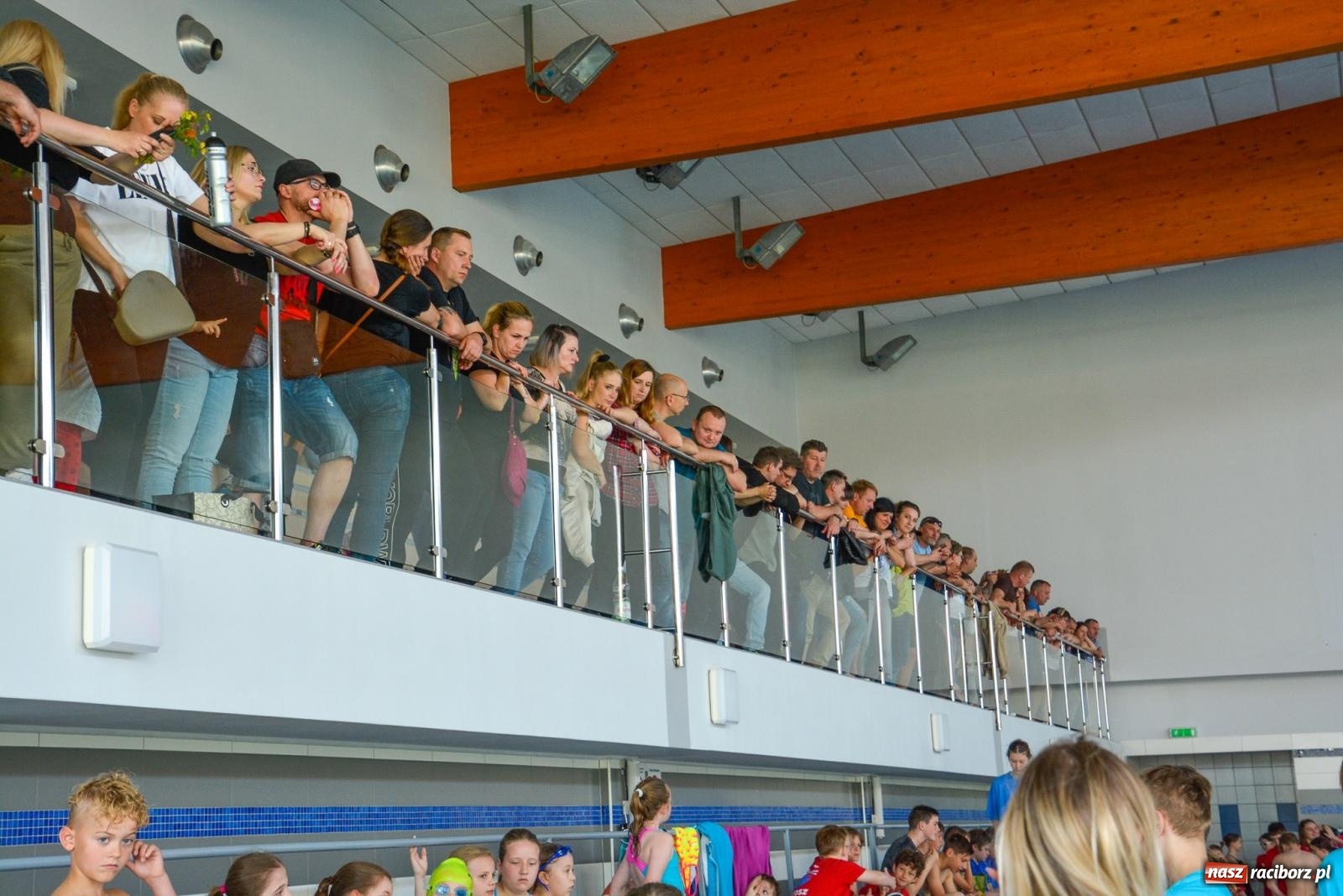 Zdjęcie w galerii na portalu naszraciborz.pl: Zosia Paul i Mikołaj Miczek najlepsi podczas zawodów Umiem Pływać [FOTO i WIDEO] wiadomości z regionu