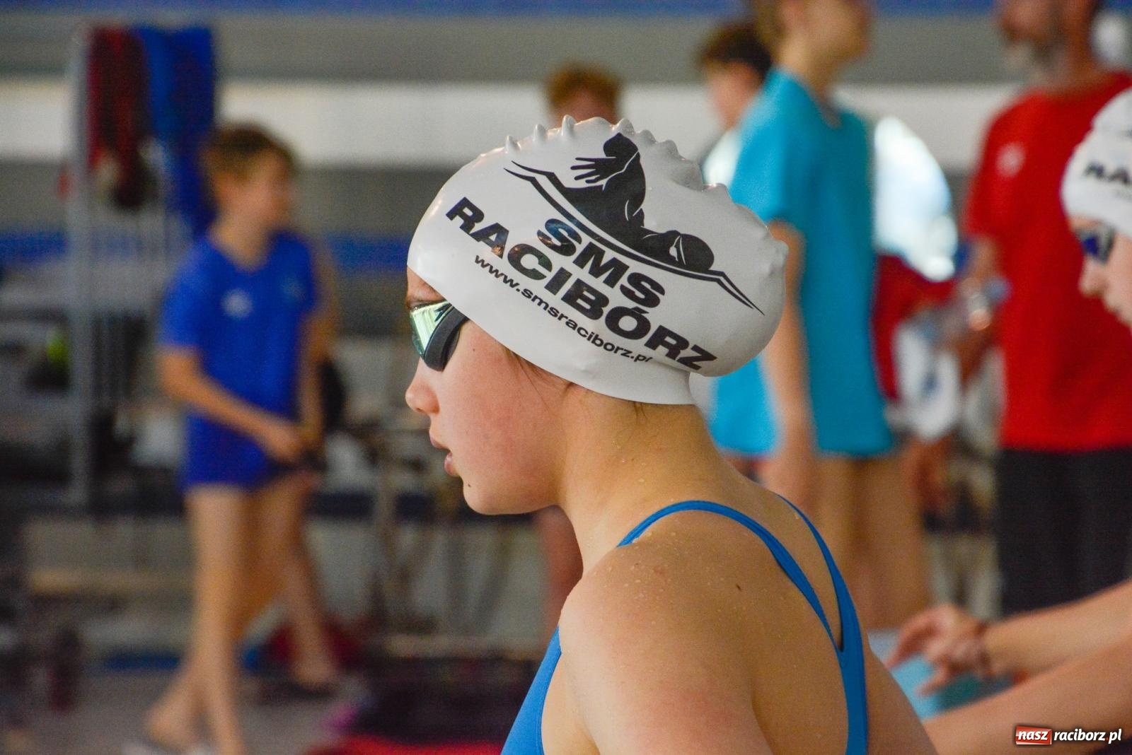 Zdjęcie w galerii na portalu naszraciborz.pl: Zosia Paul i Mikołaj Miczek najlepsi podczas zawodów Umiem Pływać [FOTO i WIDEO] wiadomości z regionu