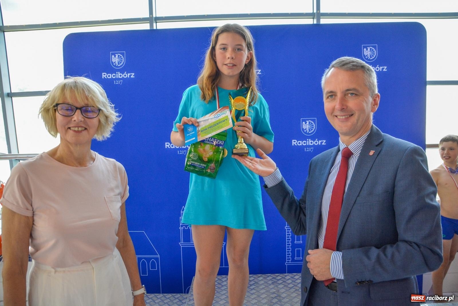 Zdjęcie w galerii na portalu naszraciborz.pl: Zosia Paul i Mikołaj Miczek najlepsi podczas zawodów Umiem Pływać [FOTO i WIDEO] wiadomości z regionu