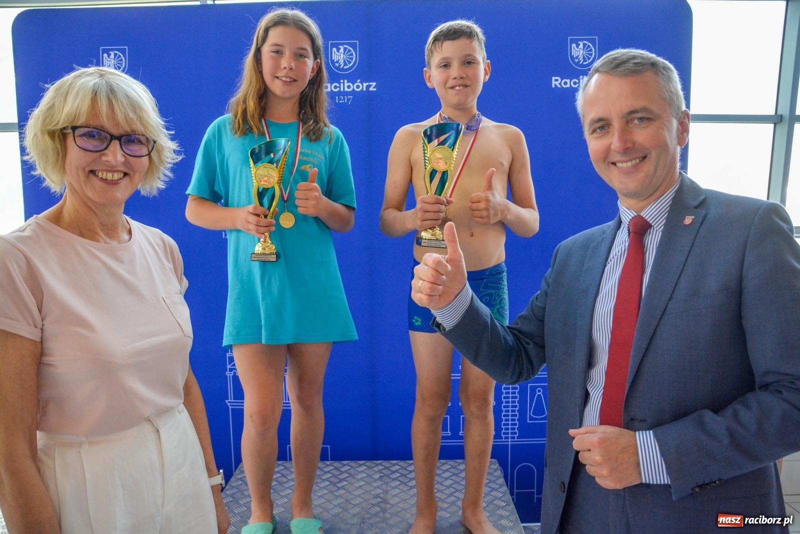 Zdjęcie w galerii na portalu naszraciborz.pl: Zosia Paul i Mikołaj Miczek najlepsi podczas zawodów Umiem Pływać [FOTO i WIDEO] wiadomości z regionu