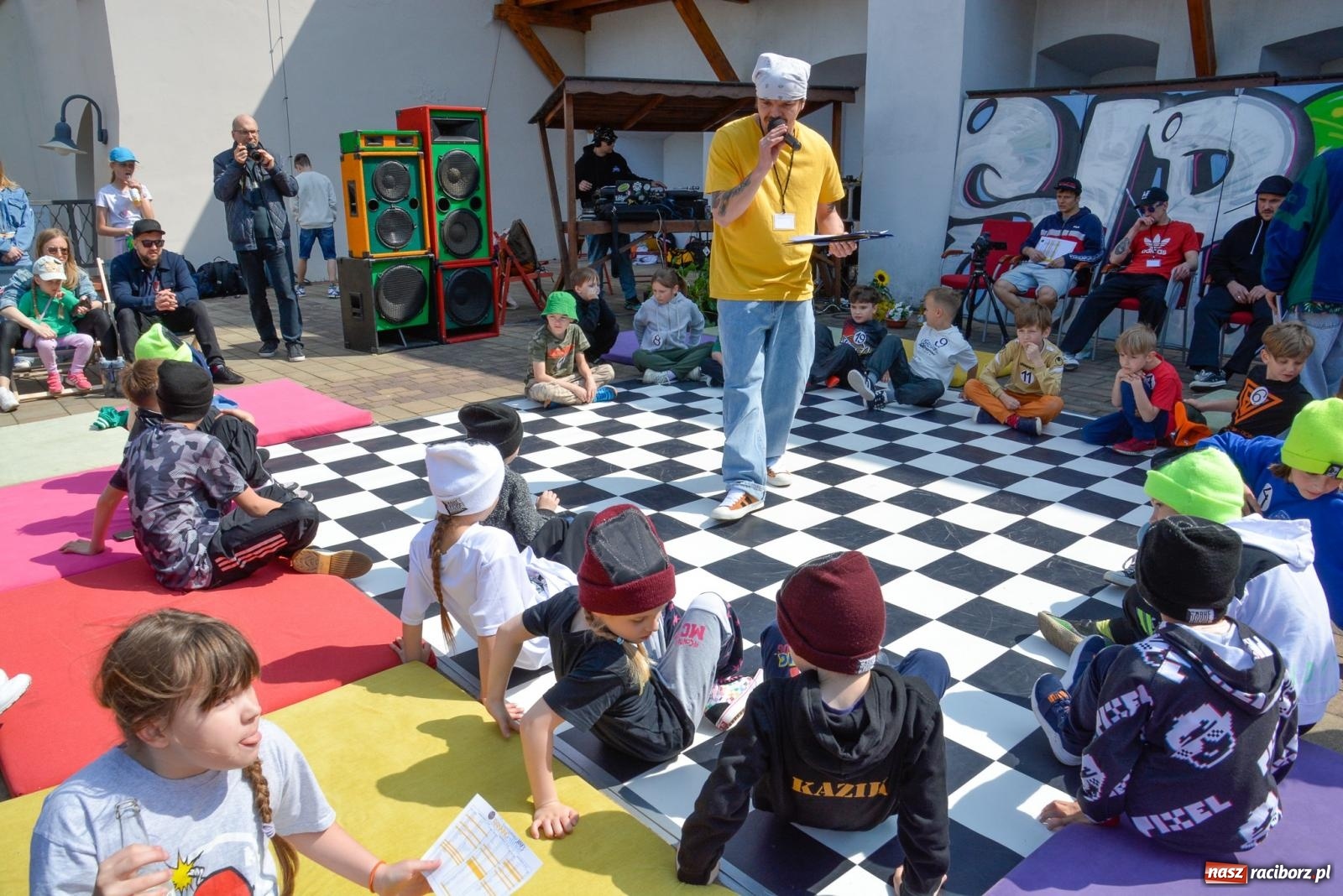 Zdjęcie w galerii na portalu naszraciborz.pl: Gaming, breaking i hip-hop. Trwa festiwal na zamku [FOTO i WIDEO] wiadomości z regionu