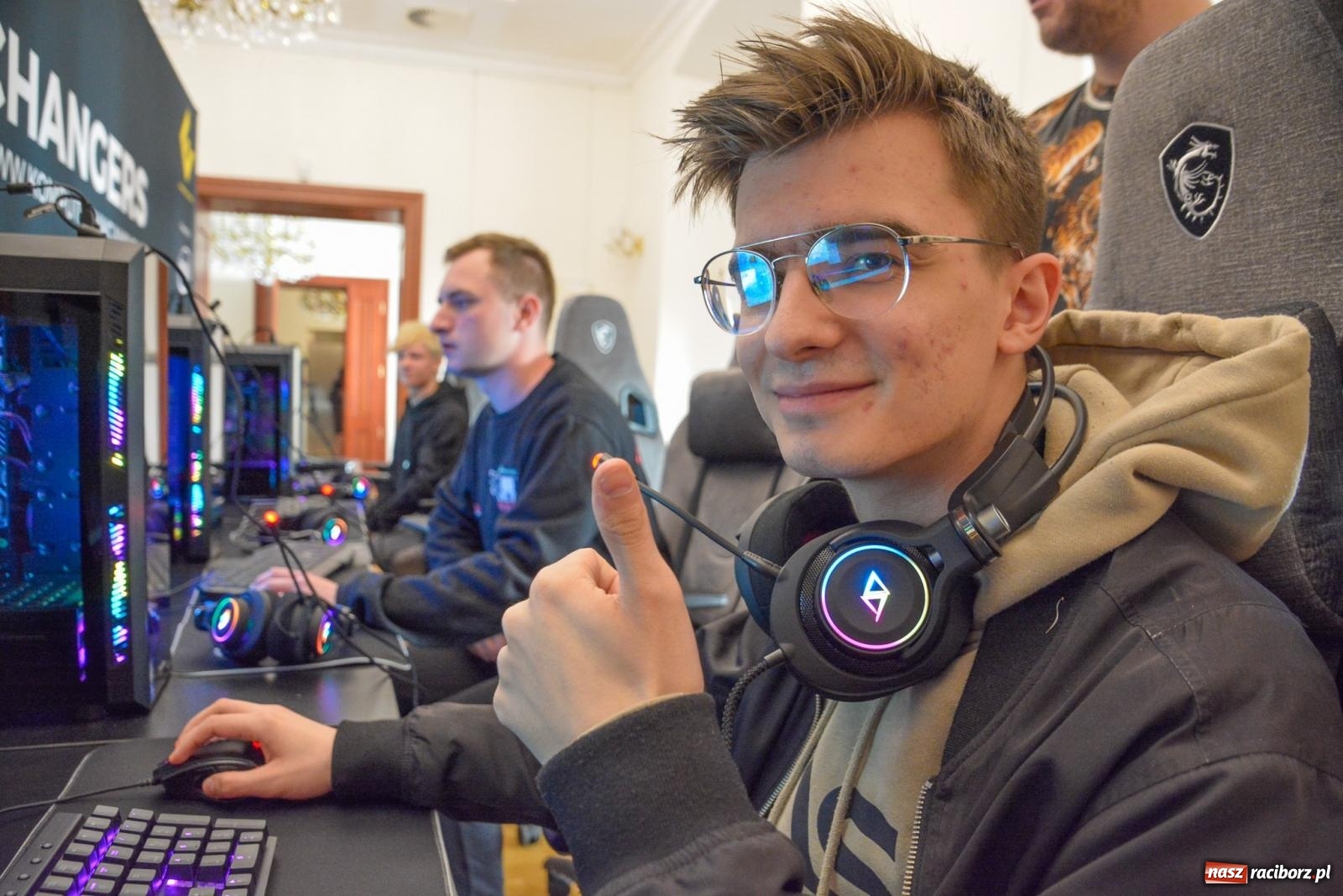 Zdjęcie w galerii na portalu naszraciborz.pl: Gaming, breaking i hip-hop. Trwa festiwal na zamku [FOTO i WIDEO] wiadomości z regionu