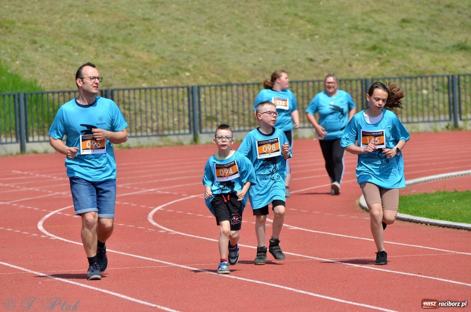 Zdjęcie w galerii na portalu naszraciborz.pl: Raciborski Bieg Bez Barier. Nie wynik jest tu najważniejszy [FOTO i WIDEO] wiadomości z regionu