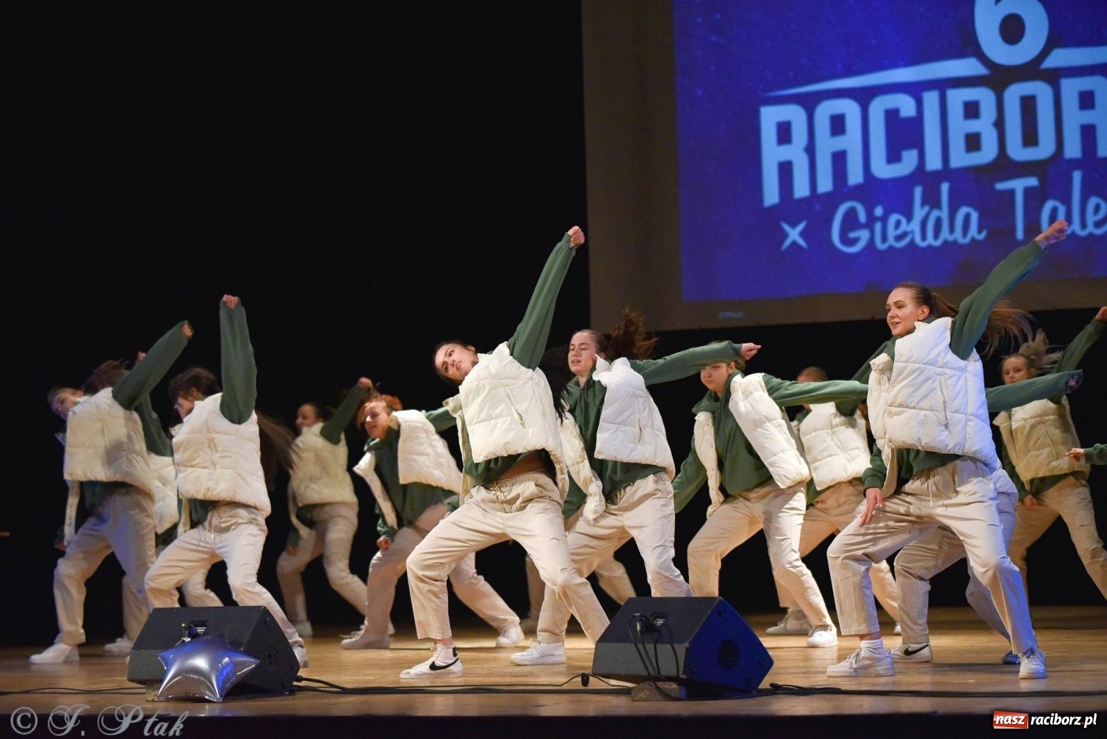 Zdjęcie w galerii na portalu naszraciborz.pl: Finał Raciborskiej Giełdy Talentów [FOTO i WIDEO] wiadomości z regionu