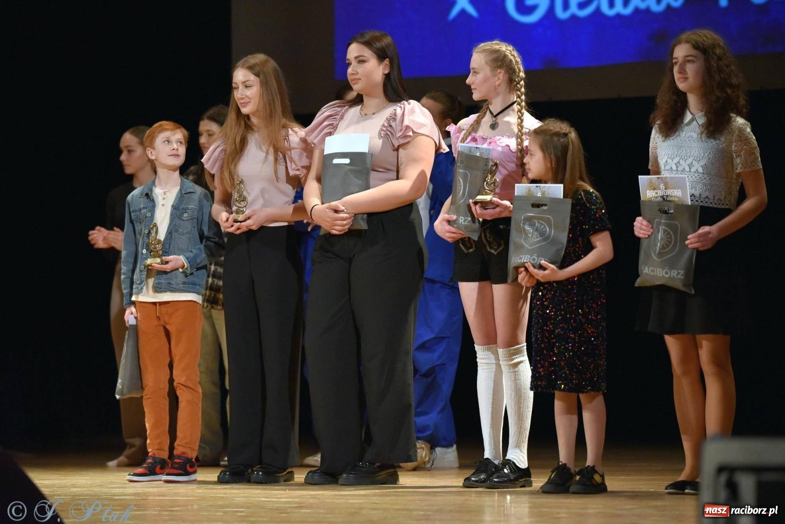 Zdjęcie w galerii na portalu naszraciborz.pl: Finał Raciborskiej Giełdy Talentów [FOTO i WIDEO] wiadomości z regionu