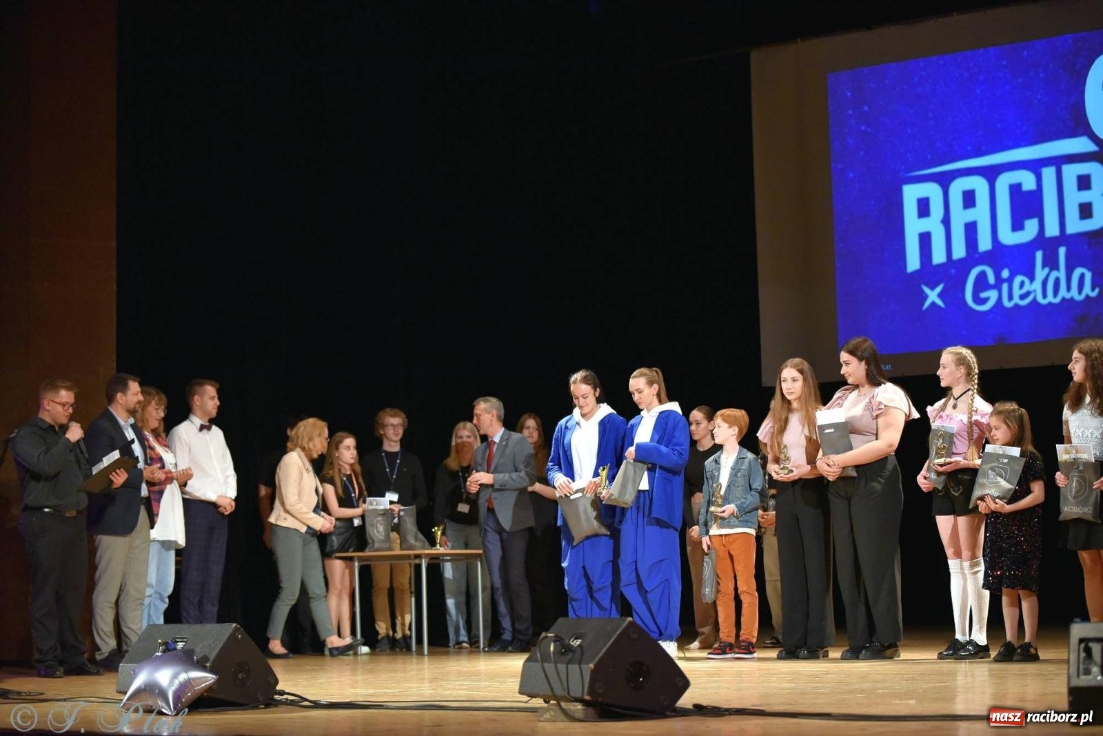 Zdjęcie w galerii na portalu naszraciborz.pl: Finał Raciborskiej Giełdy Talentów [FOTO i WIDEO] wiadomości z regionu