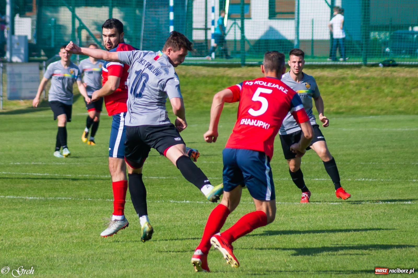 Zdjęcie w galerii na portalu naszraciborz.pl: Osiem goli w Chałupkach. Pawłów z kompletem punktów [FOTO] wiadomości z regionu