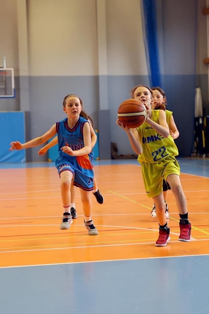 Zdjęcie w galerii na portalu naszraciborz.pl: Koszykarki MiniBasketball Racibórz trzecią siłą na Śląsku wiadomości z regionu