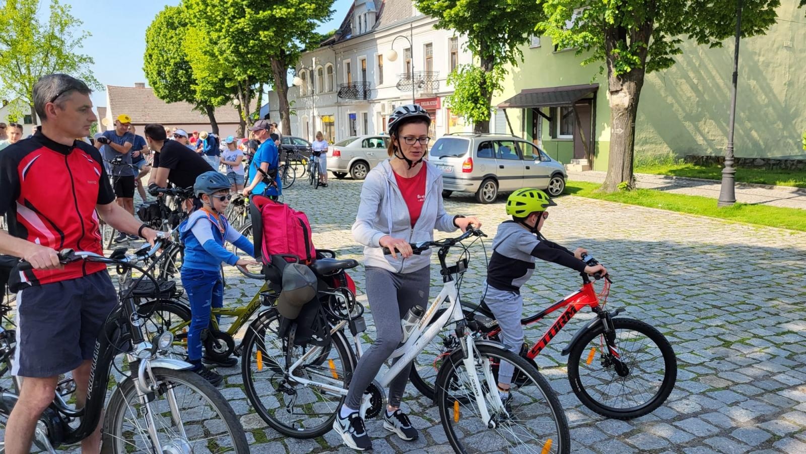 Zdjęcie w galerii na portalu naszraciborz.pl: Rower i błękit – rajd po gminie Krzanowice wiadomości z regionu
