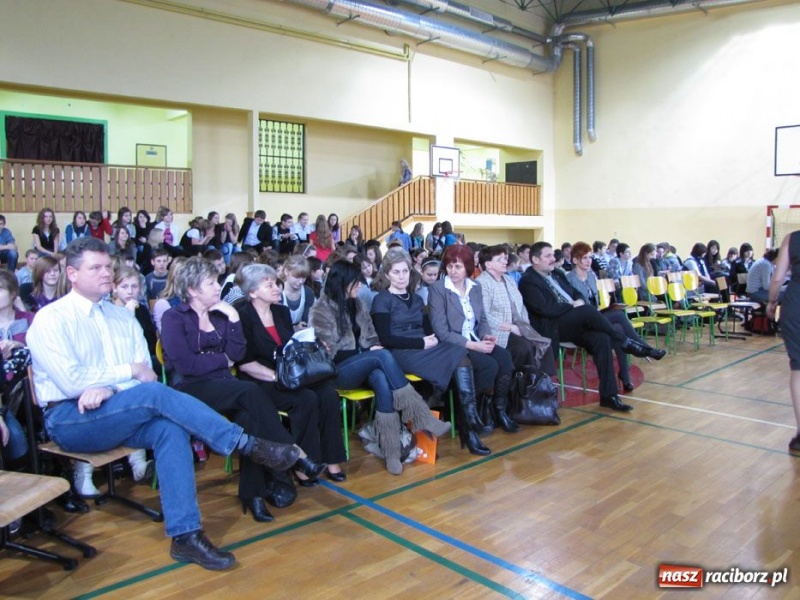 Zdjęcie w galerii na portalu naszraciborz.pl: Festiwal nauki w Nędzy wiadomości z regionu