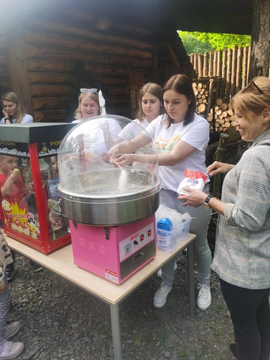 Zdjęcie w galerii na portalu naszraciborz.pl: Festyn Rodzinny z walkami wiadomości z regionu