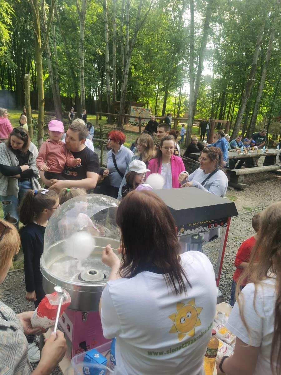 Zdjęcie w galerii na portalu naszraciborz.pl: Festyn Rodzinny z walkami wiadomości z regionu