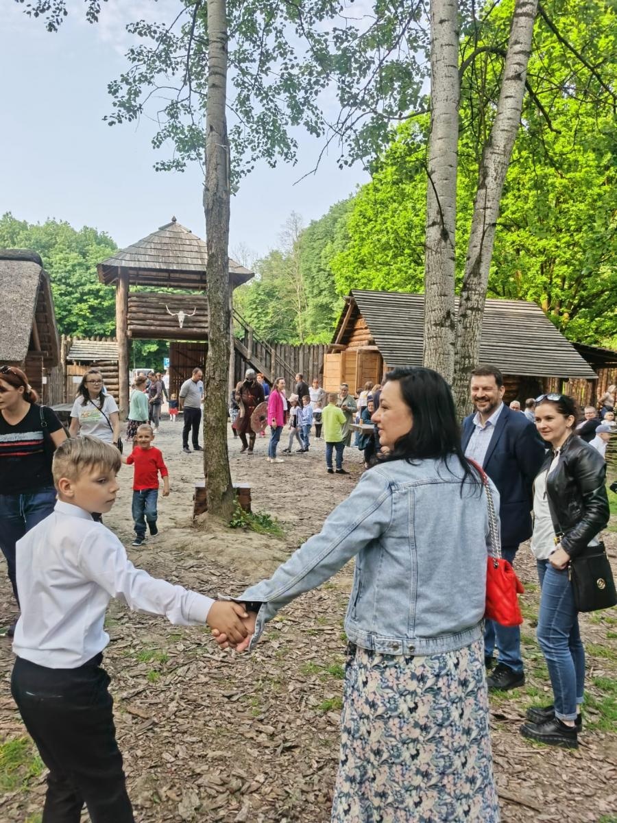 Zdjęcie w galerii na portalu naszraciborz.pl: Festyn Rodzinny z walkami wiadomości z regionu