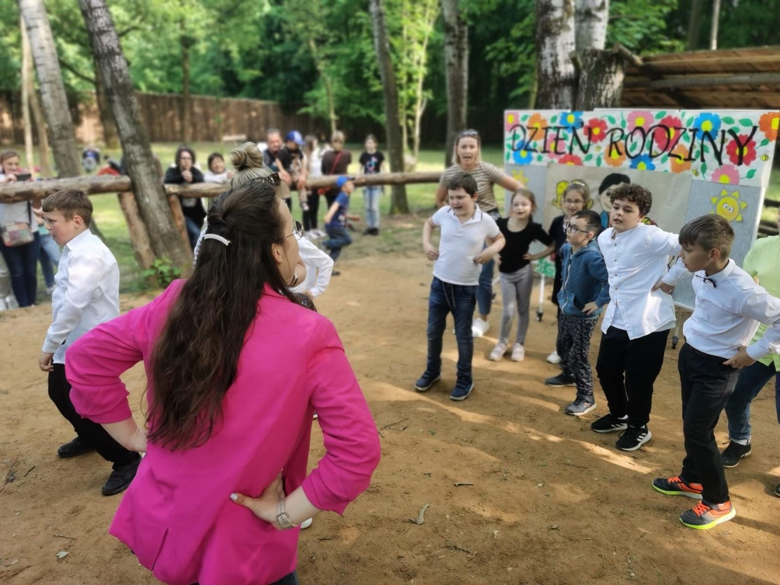 Zdjęcie w galerii na portalu naszraciborz.pl: Festyn Rodzinny z walkami wiadomości z regionu