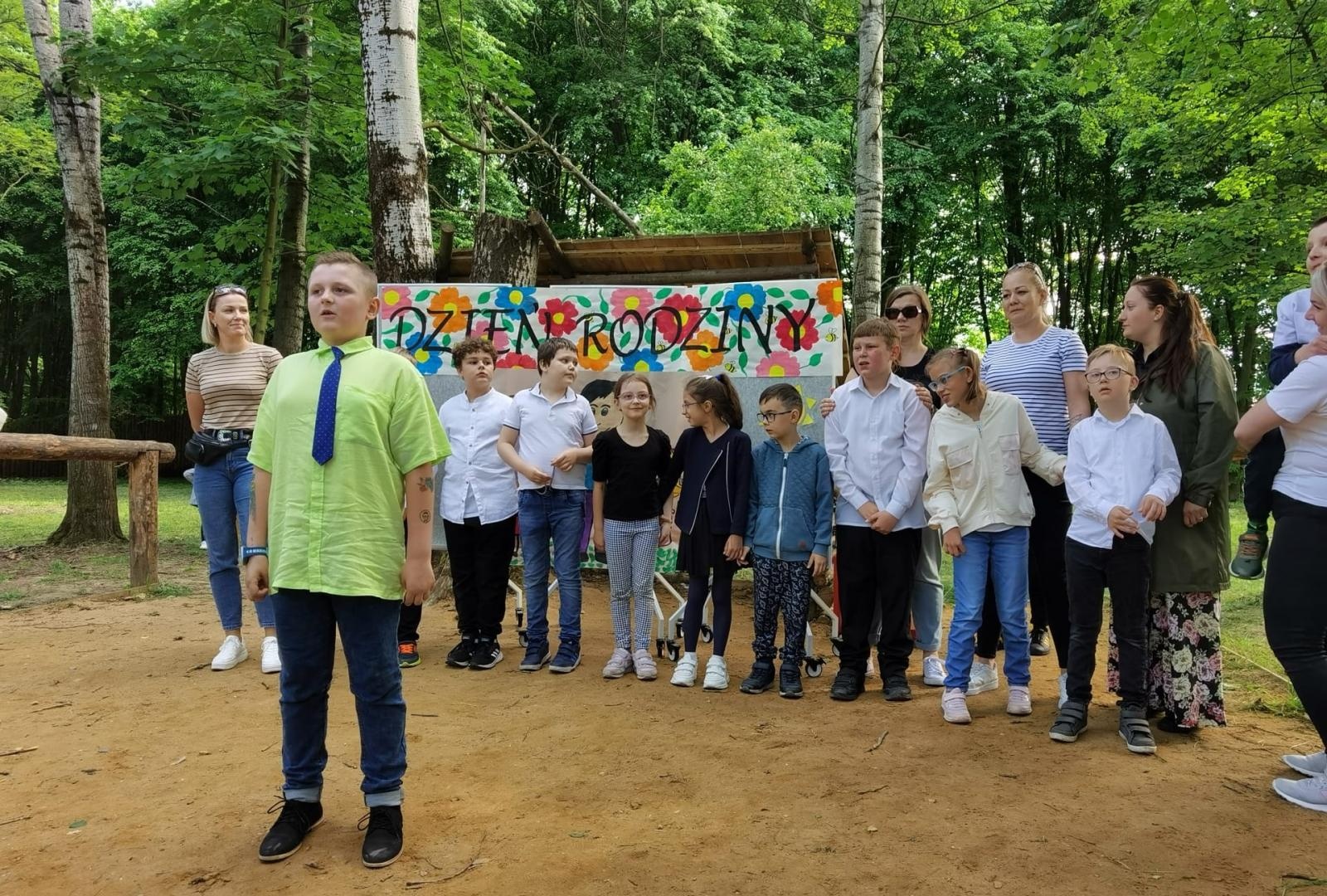 Zdjęcie w galerii na portalu naszraciborz.pl: Festyn Rodzinny z walkami wiadomości z regionu