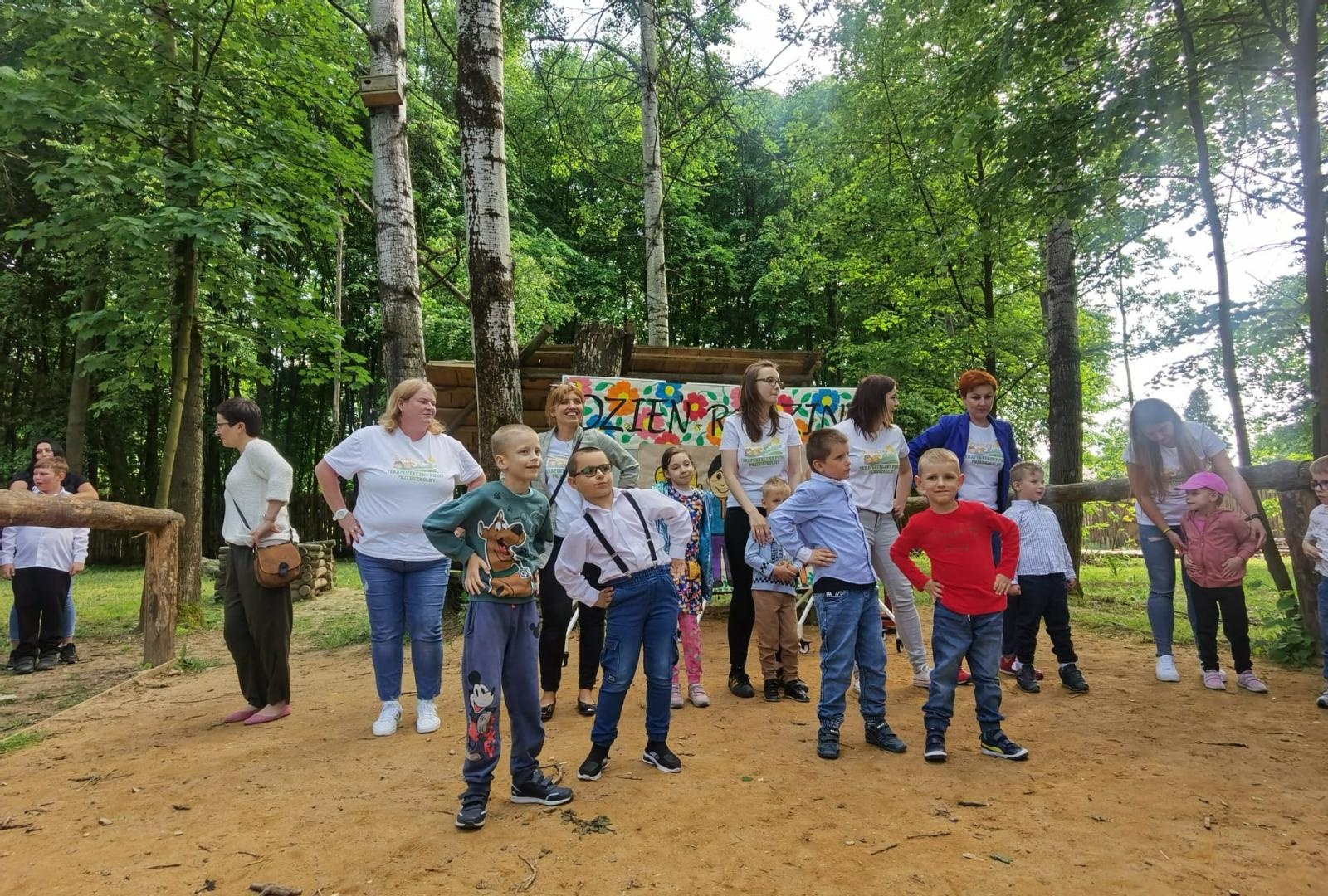 Zdjęcie w galerii na portalu naszraciborz.pl: Festyn Rodzinny z walkami wiadomości z regionu
