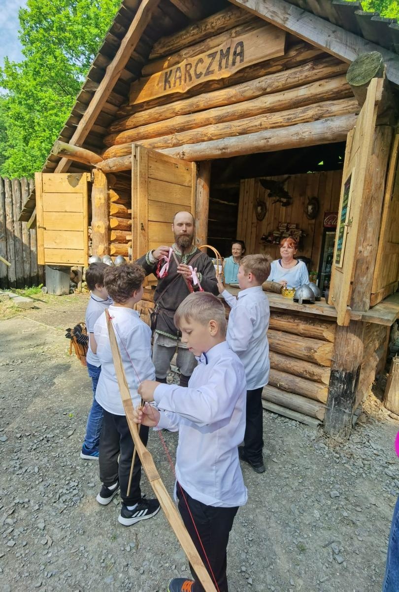 Zdjęcie w galerii na portalu naszraciborz.pl: Festyn Rodzinny z walkami wiadomości z regionu