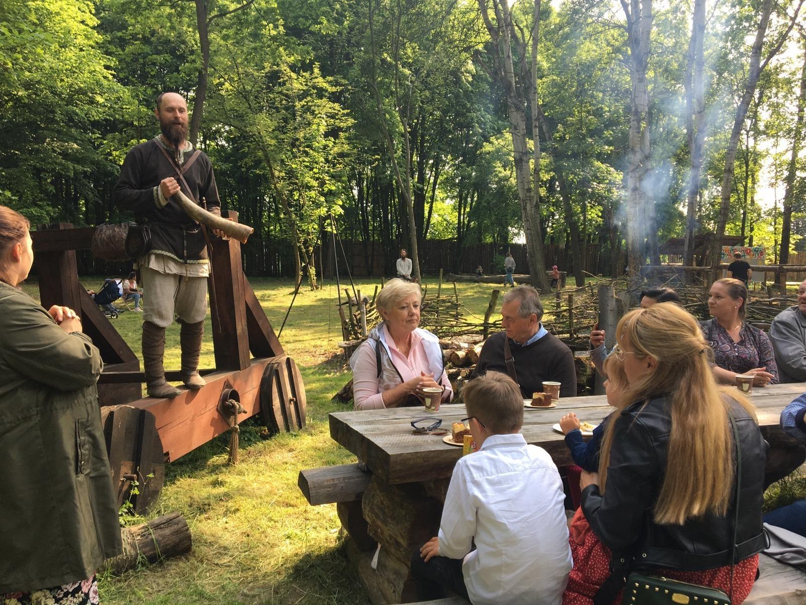 Zdjęcie w galerii na portalu naszraciborz.pl: Festyn Rodzinny z walkami wiadomości z regionu