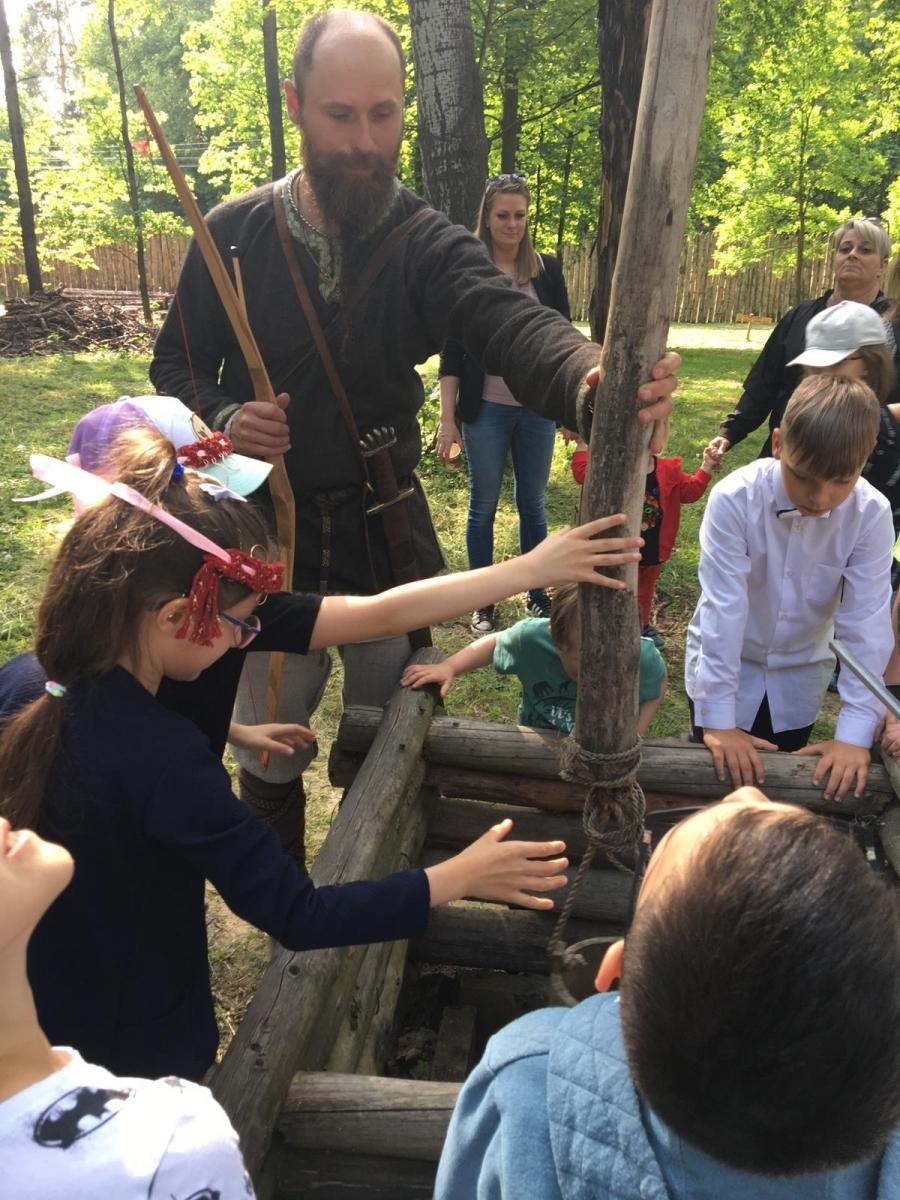 Zdjęcie w galerii na portalu naszraciborz.pl: Festyn Rodzinny z walkami wiadomości z regionu