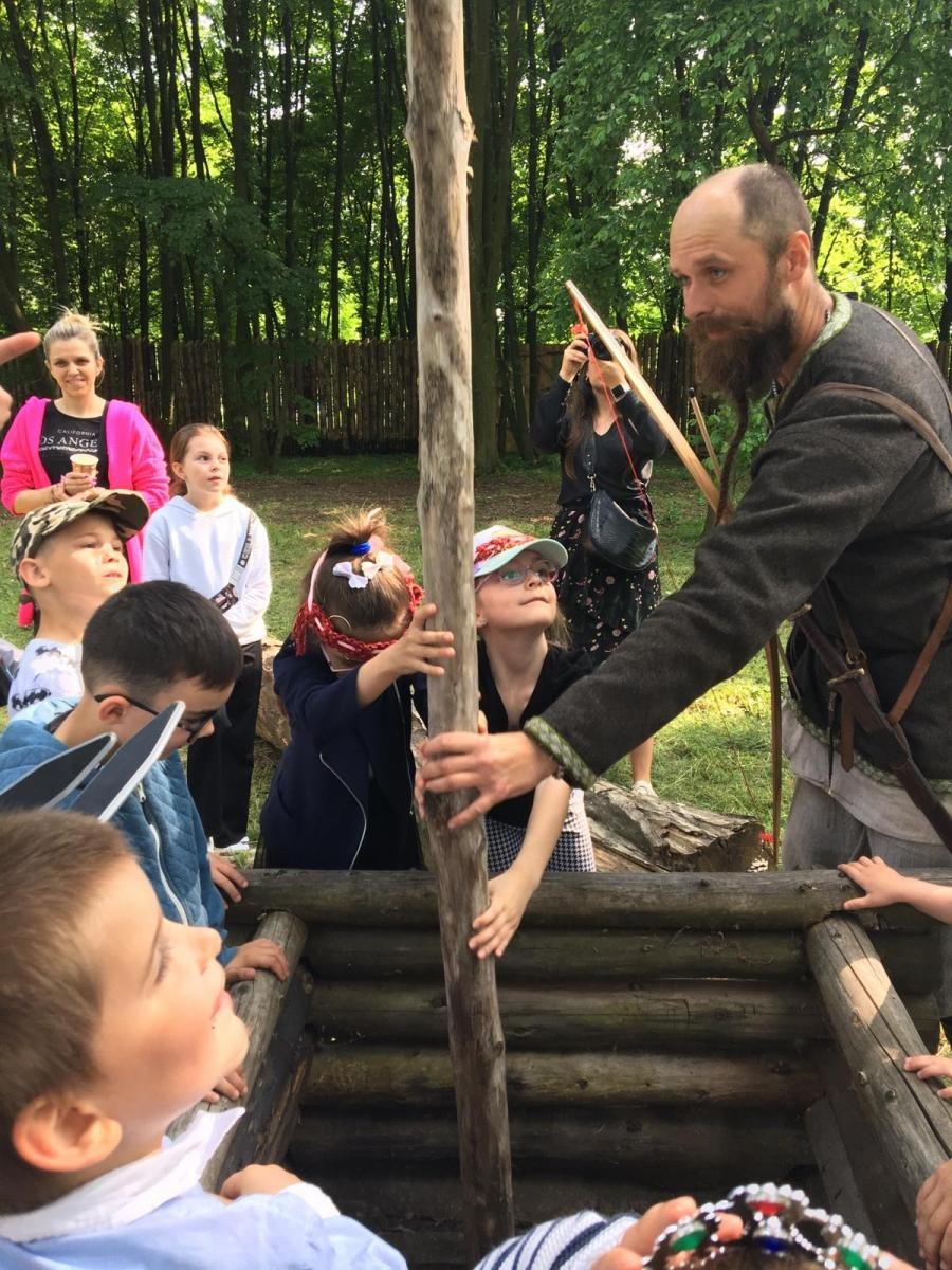 Zdjęcie w galerii na portalu naszraciborz.pl: Festyn Rodzinny z walkami wiadomości z regionu