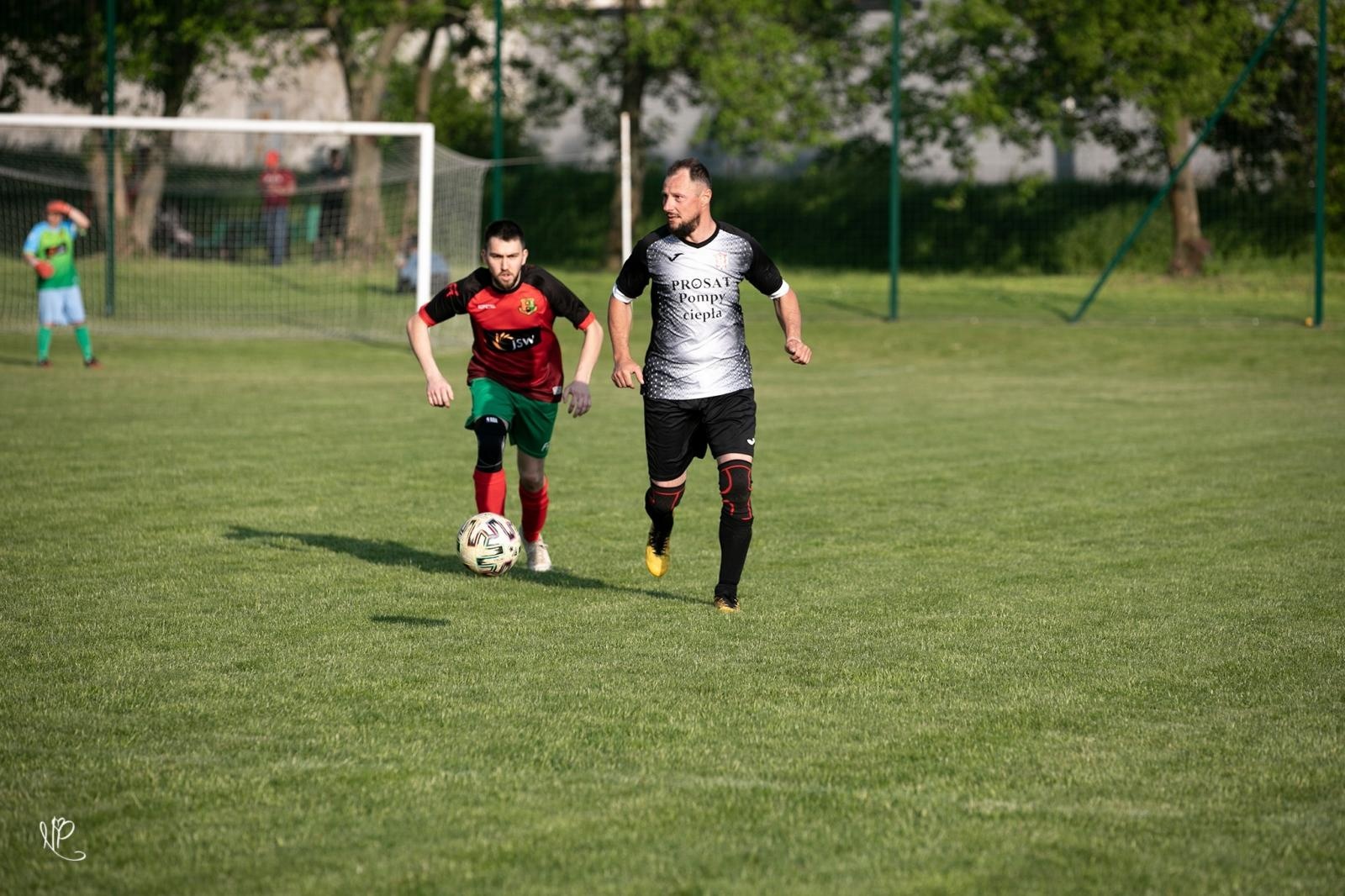 Zdjęcie w galerii na portalu naszraciborz.pl: Bojanów uległ Naprzodowi z Zawady wiadomości z regionu