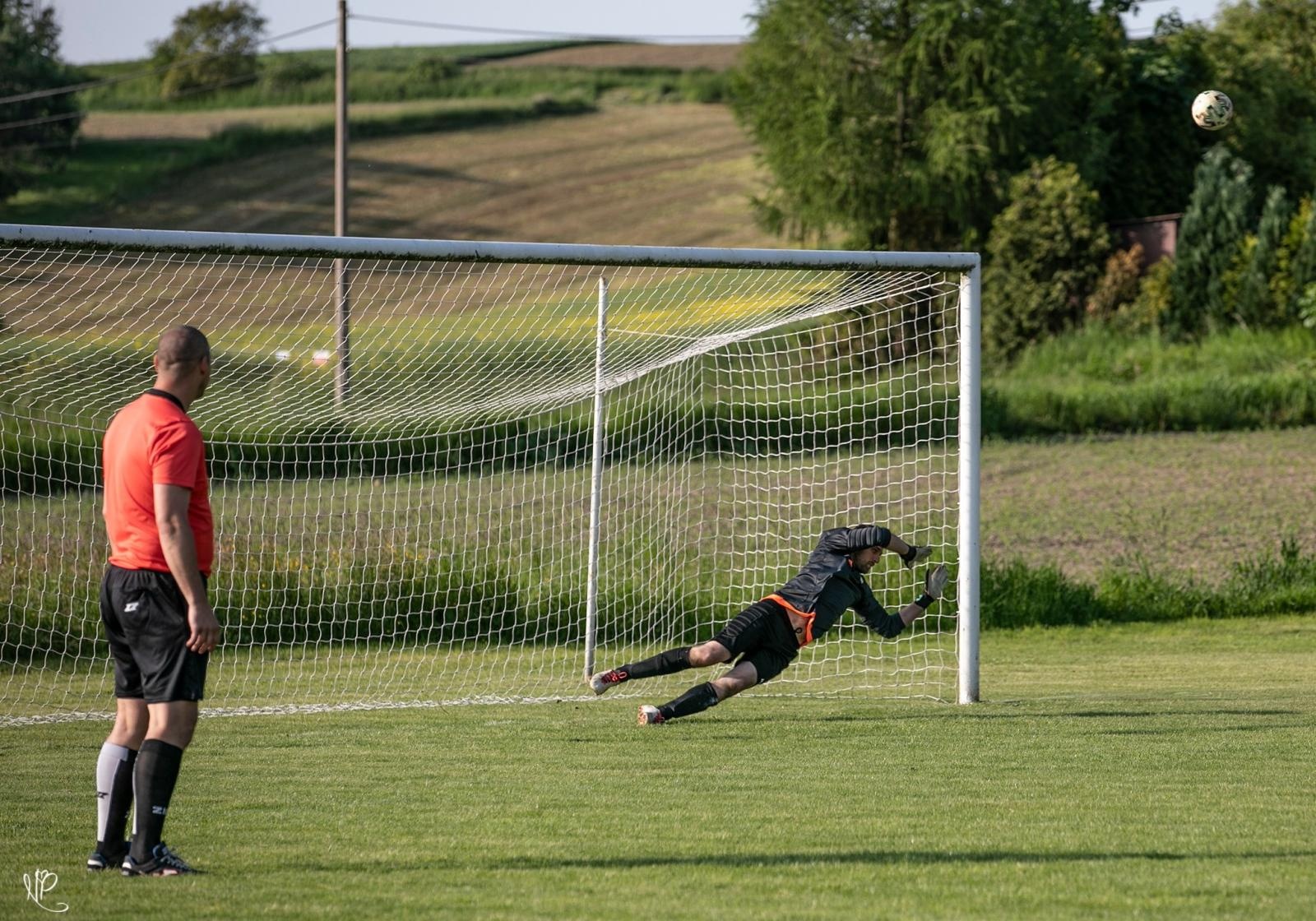 Zdjęcie w galerii na portalu naszraciborz.pl: Bojanów uległ Naprzodowi z Zawady wiadomości z regionu
