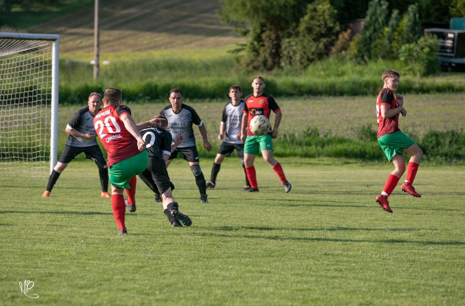 Zdjęcie w galerii na portalu naszraciborz.pl: Bojanów uległ Naprzodowi z Zawady wiadomości z regionu