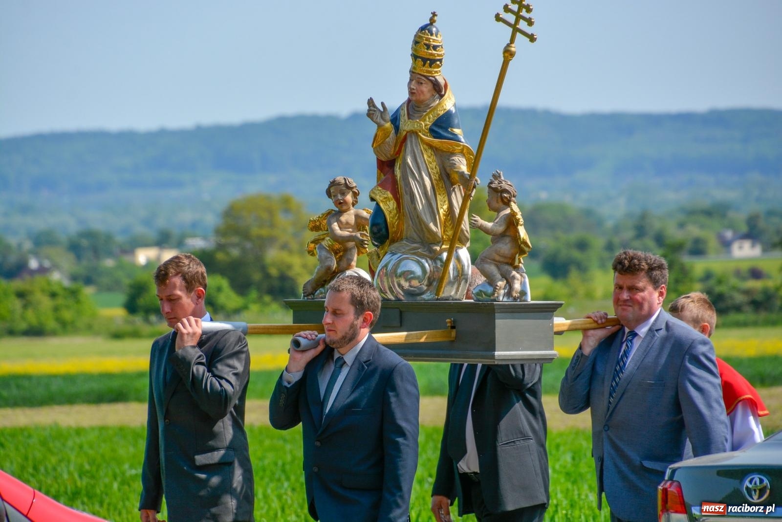 Zdjęcie w galerii na portalu naszraciborz.pl: Polsko-czeskie pielgrzymowanie na tworkowski Urbanek [FOTO i WIDEO] wiadomości z regionu