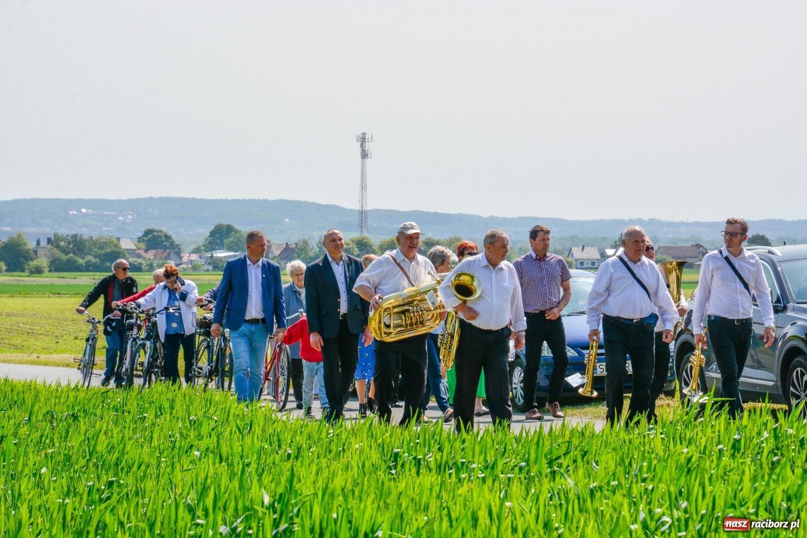 Zdjęcie w galerii na portalu naszraciborz.pl: Polsko-czeskie pielgrzymowanie na tworkowski Urbanek [FOTO i WIDEO] wiadomości z regionu