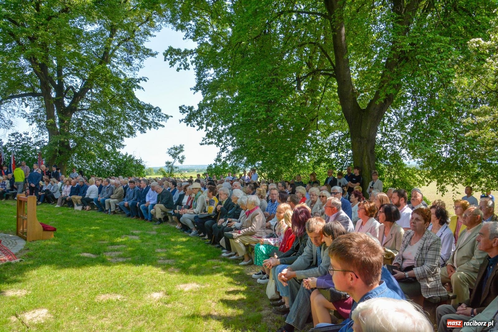 Zdjęcie w galerii na portalu naszraciborz.pl: Polsko-czeskie pielgrzymowanie na tworkowski Urbanek [FOTO i WIDEO] wiadomości z regionu
