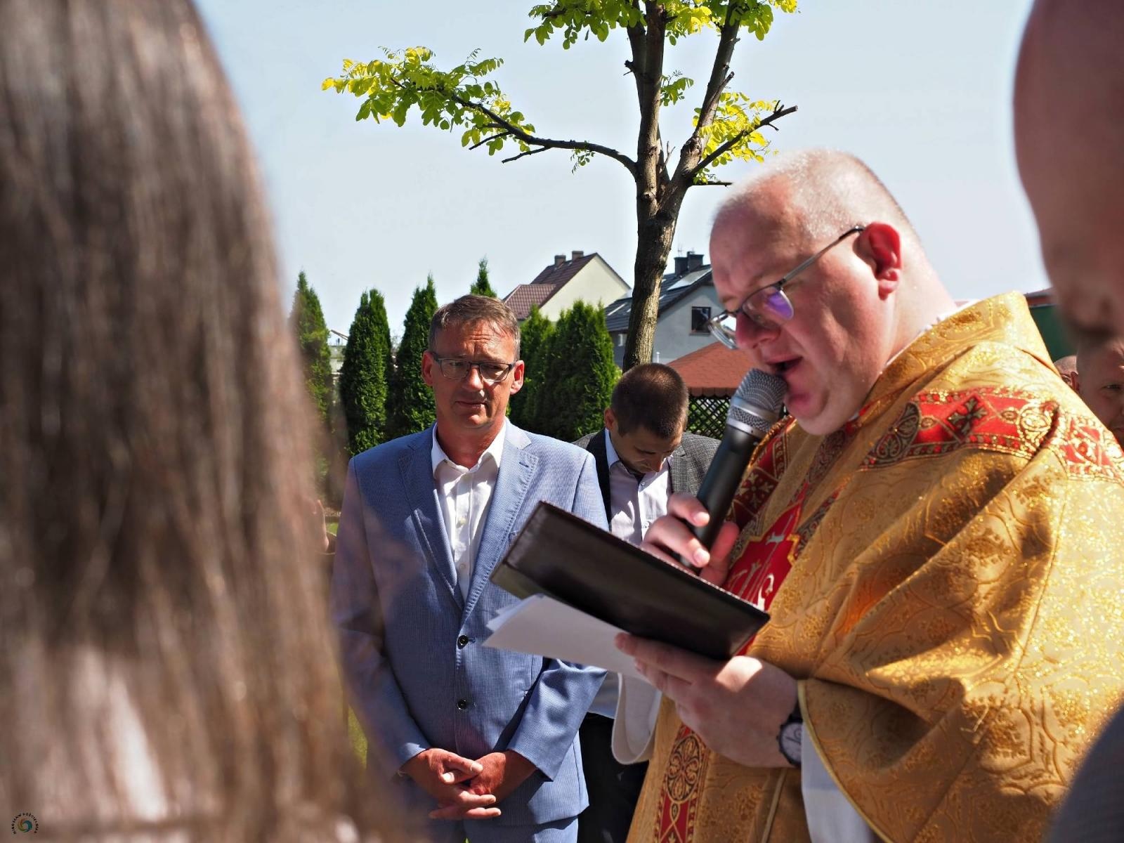 Zdjęcie w galerii na portalu naszraciborz.pl: I Komunia Święta w parafii starowiejskiej wiadomości z regionu