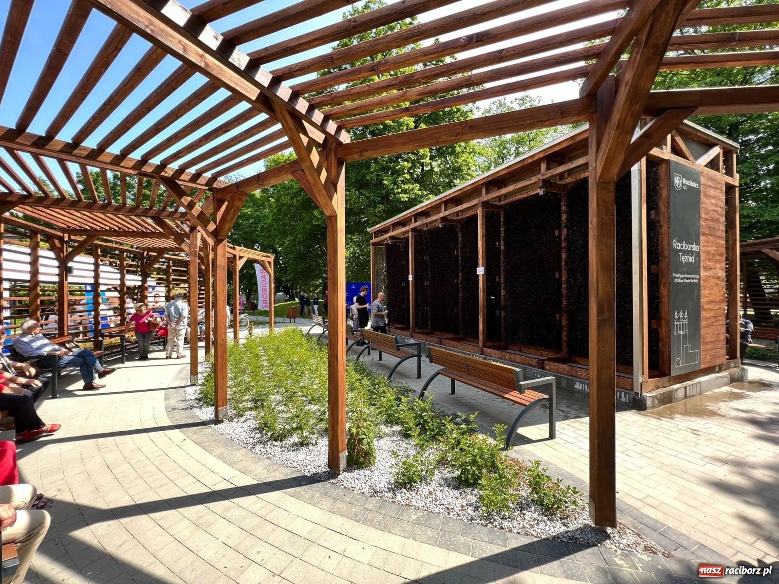 Zdjęcie w galerii na portalu naszraciborz.pl: Dziś otwarto raciborską tężnię. Kosztowała prawie 2 mln zł [FOTO i WIDEO] wiadomości z regionu