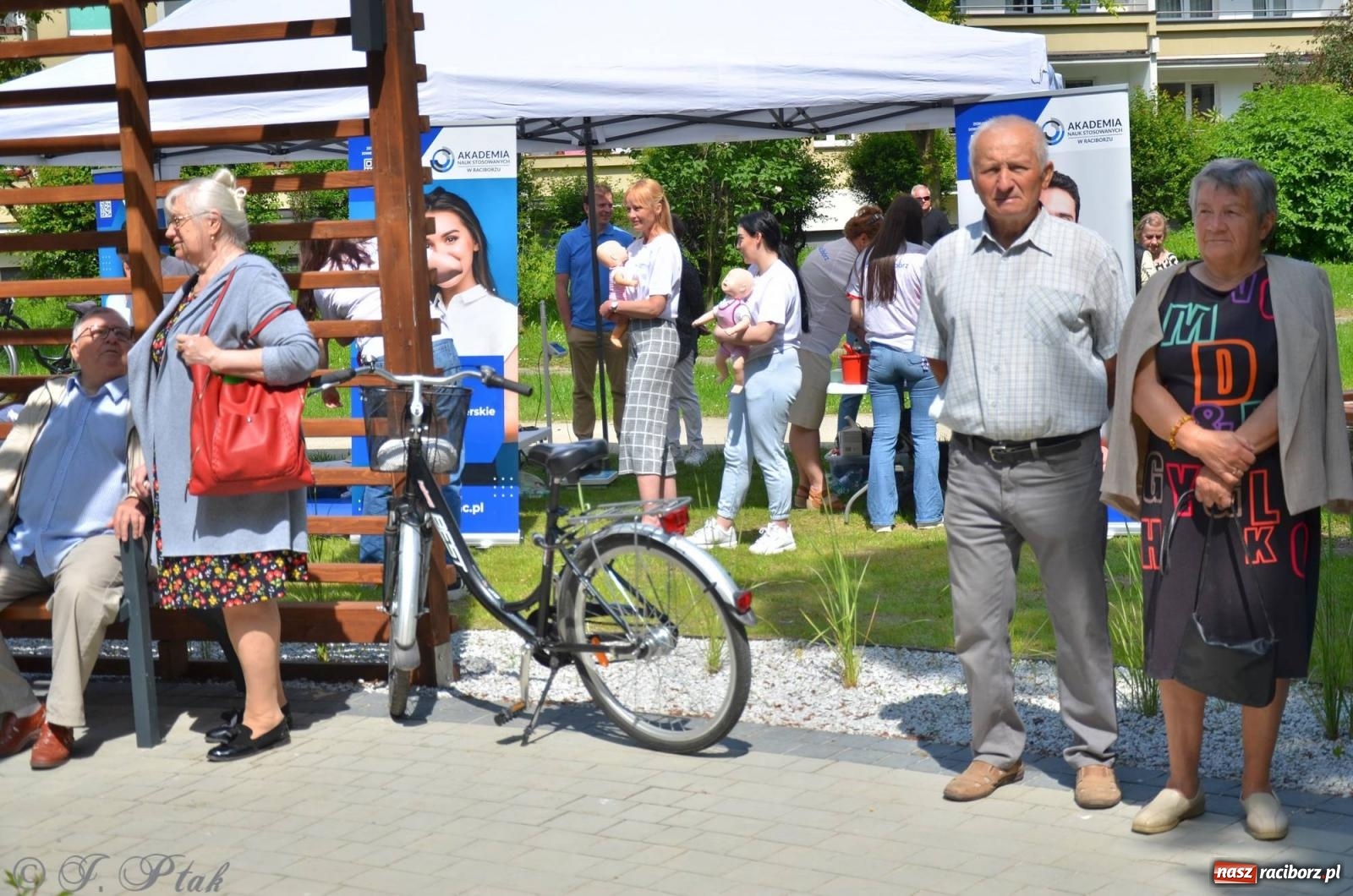 Zdjęcie w galerii na portalu naszraciborz.pl: Dziś otwarto raciborską tężnię. Kosztowała prawie 2 mln zł [FOTO i WIDEO] wiadomości z regionu