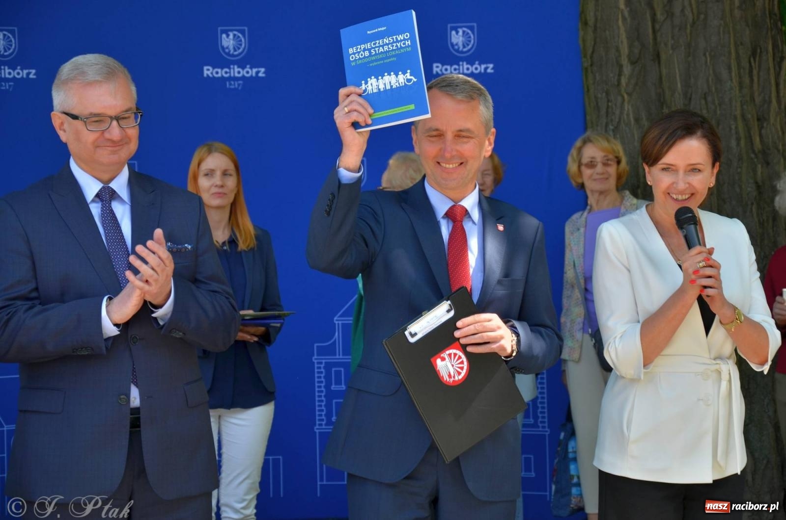 Zdjęcie w galerii na portalu naszraciborz.pl: Dziś otwarto raciborską tężnię. Kosztowała prawie 2 mln zł [FOTO i WIDEO] wiadomości z regionu