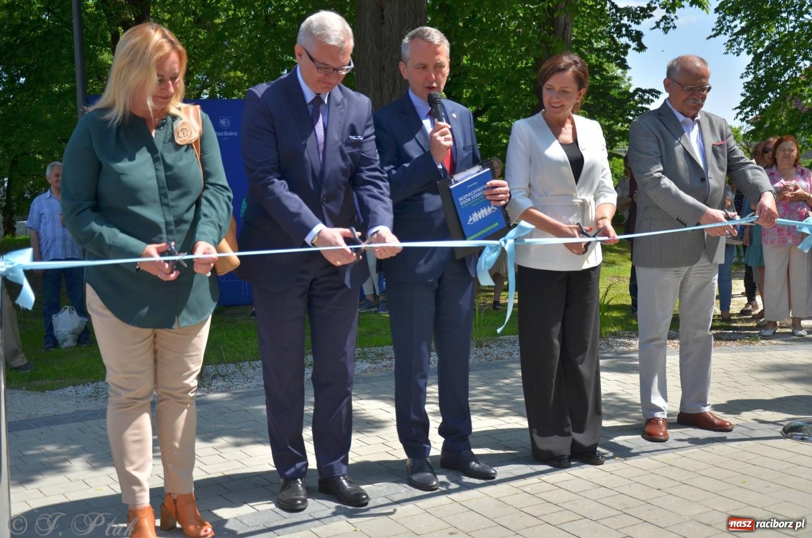 Zdjęcie w galerii na portalu naszraciborz.pl: Dziś otwarto raciborską tężnię. Kosztowała prawie 2 mln zł [FOTO i WIDEO] wiadomości z regionu