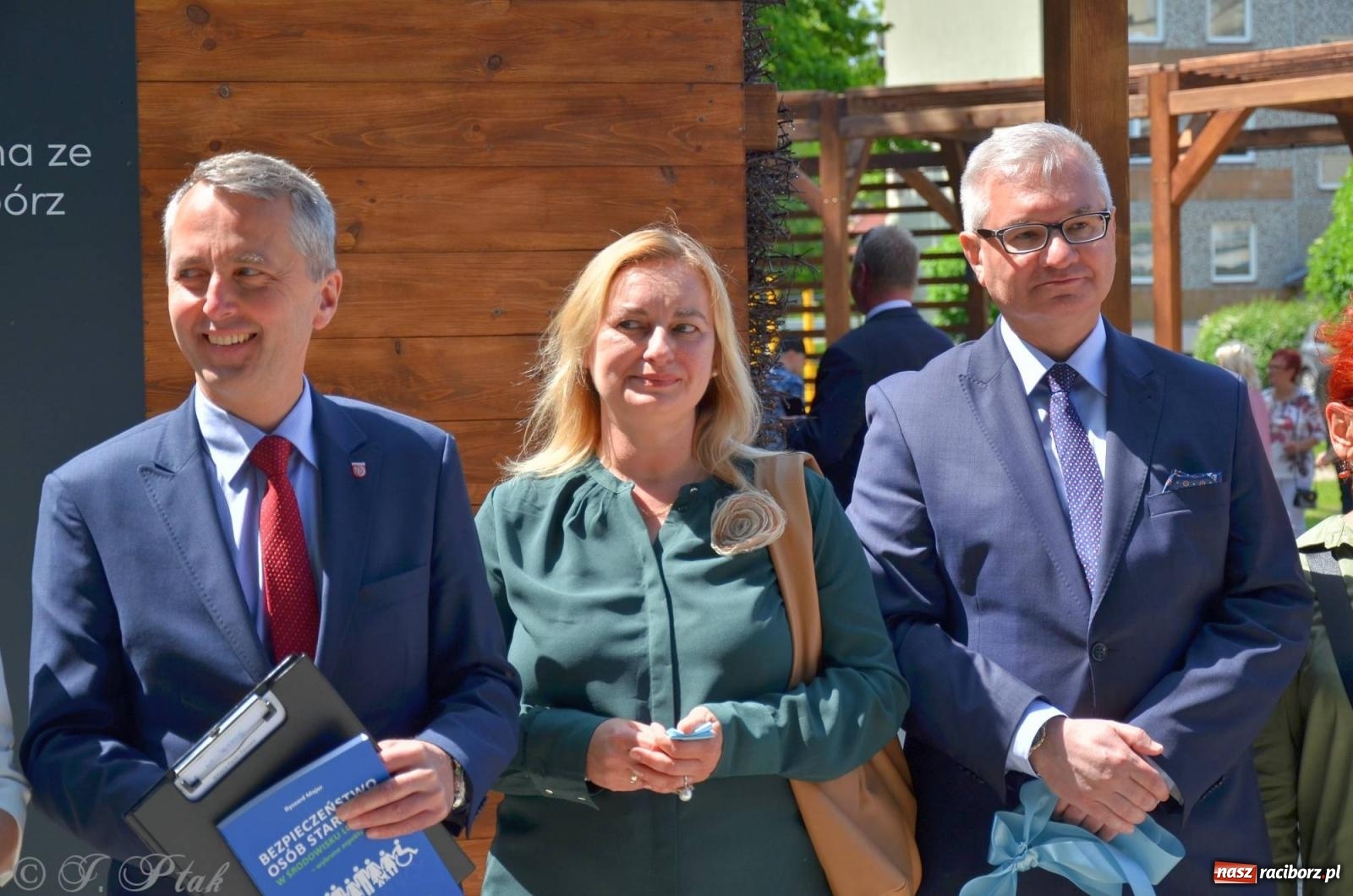 Zdjęcie w galerii na portalu naszraciborz.pl: Dziś otwarto raciborską tężnię. Kosztowała prawie 2 mln zł [FOTO i WIDEO] wiadomości z regionu