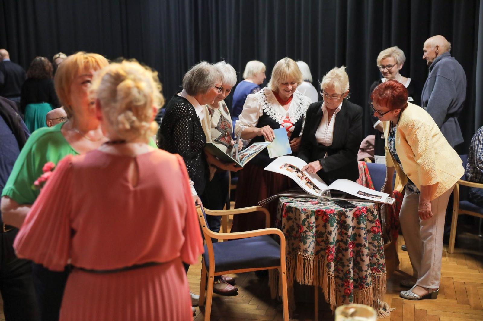 Zdjęcie w galerii na portalu naszraciborz.pl: Z ziemi lwowskiej do śląskiej – relacja ze spotkania z Aleksandrą Orłowską wiadomości z regionu