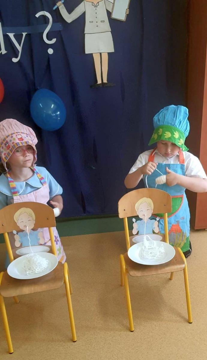 Zdjęcie w galerii na portalu naszraciborz.pl: Jakie znamy zawody? Konkurs w szonowickim przedszkolu wiadomości z regionu