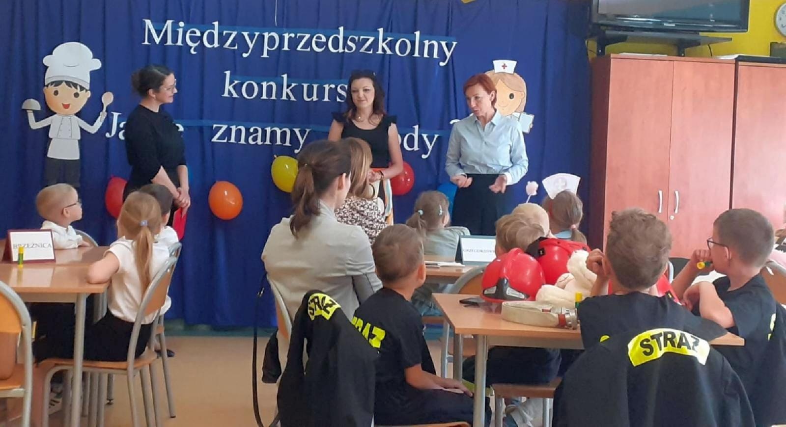 Zdjęcie w galerii na portalu naszraciborz.pl: Jakie znamy zawody? Konkurs w szonowickim przedszkolu wiadomości z regionu