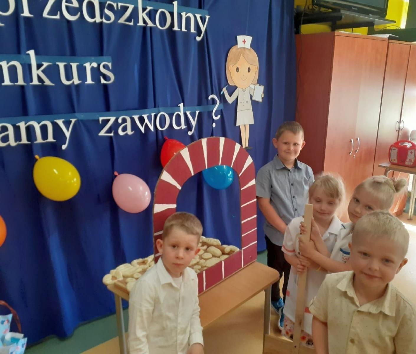 Zdjęcie w galerii na portalu naszraciborz.pl: Jakie znamy zawody? Konkurs w szonowickim przedszkolu wiadomości z regionu